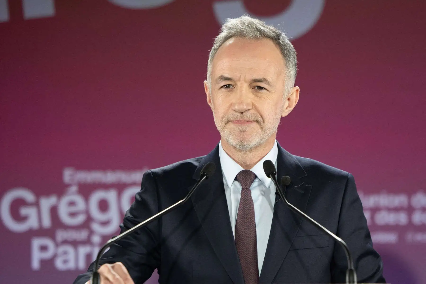 Parisul își alege un nou lider: Emmanuel Gregoire devine primar