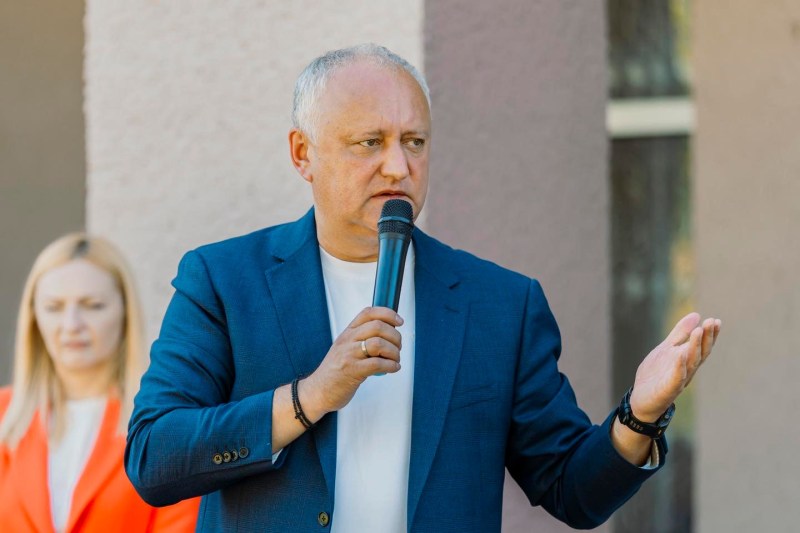 Alegerile din Republica Moldova: Maia Sandu în frunte, Igor Dodon cheamă la protest