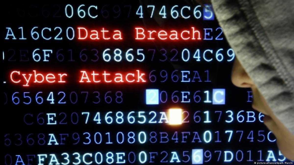 Hacker rus acceptă vinovăția: 27 de ani de închisoare pentru atacuri asupra infrastructurii petroliere