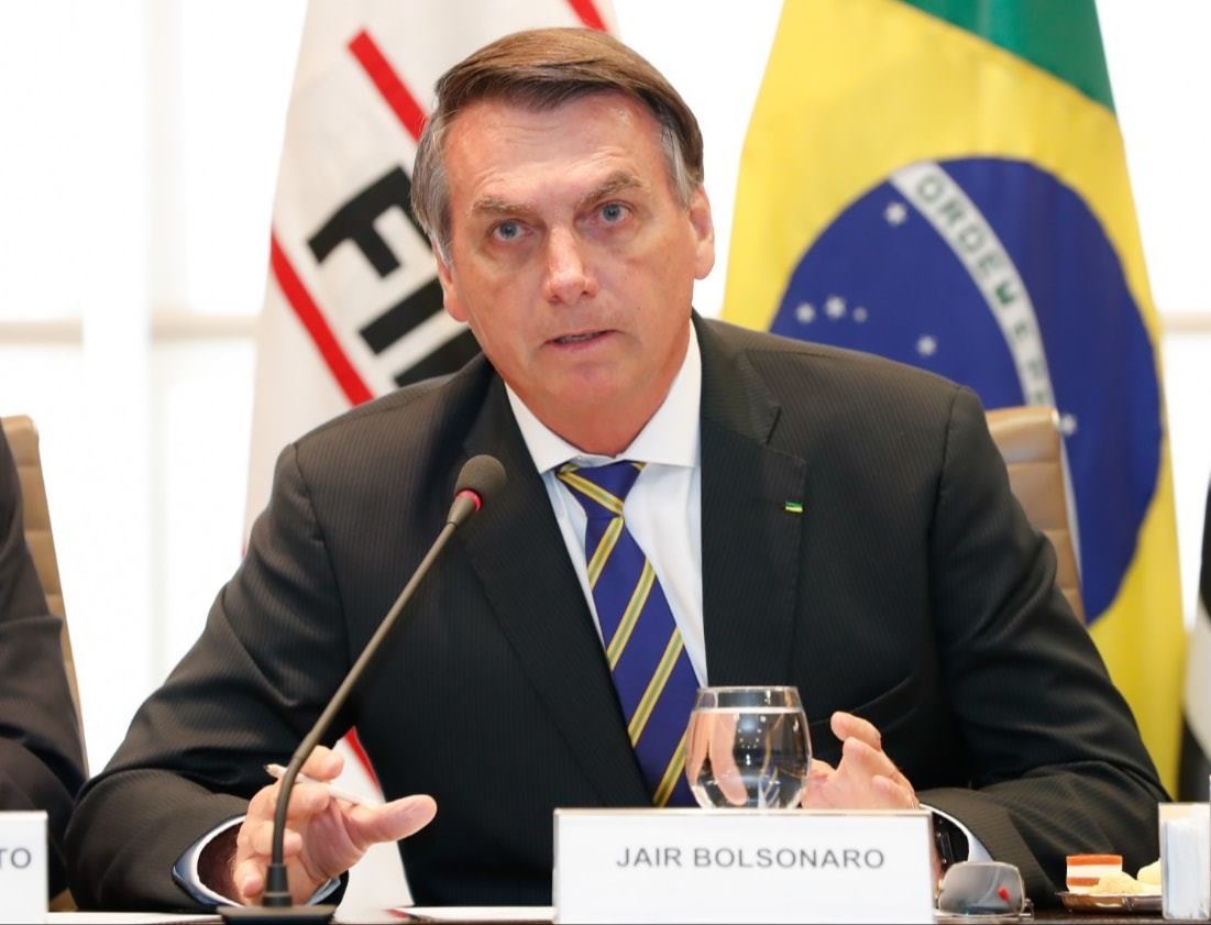 Jair Bolsonaro, fostul președinte brazilian, hospitalizat în condiții critice după condamnarea la 27 de ani de închisoare
