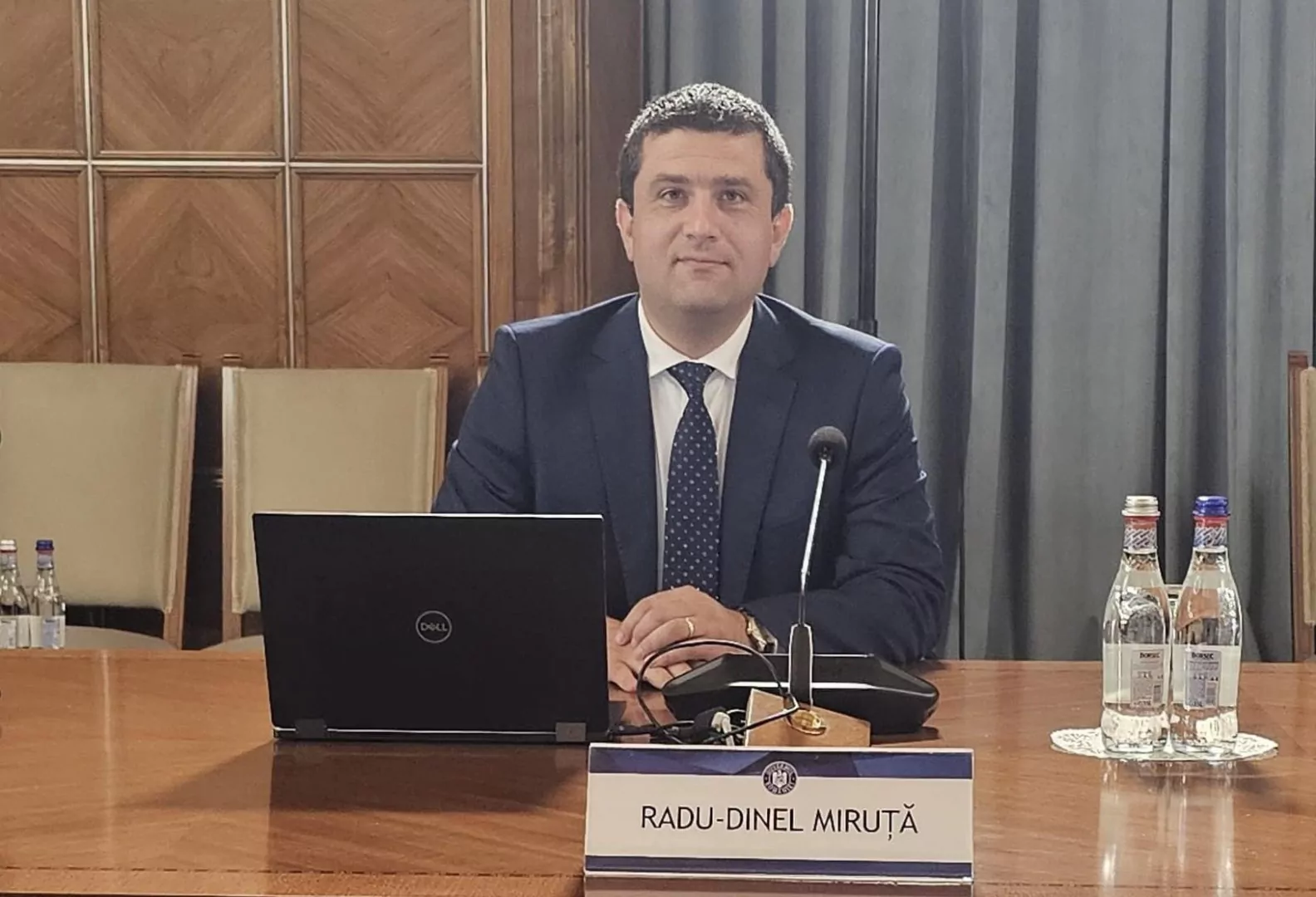 Ministrul Economiei, Radu Miruță, își asumă salvarea Șantierului Naval Mangalia și Romaero