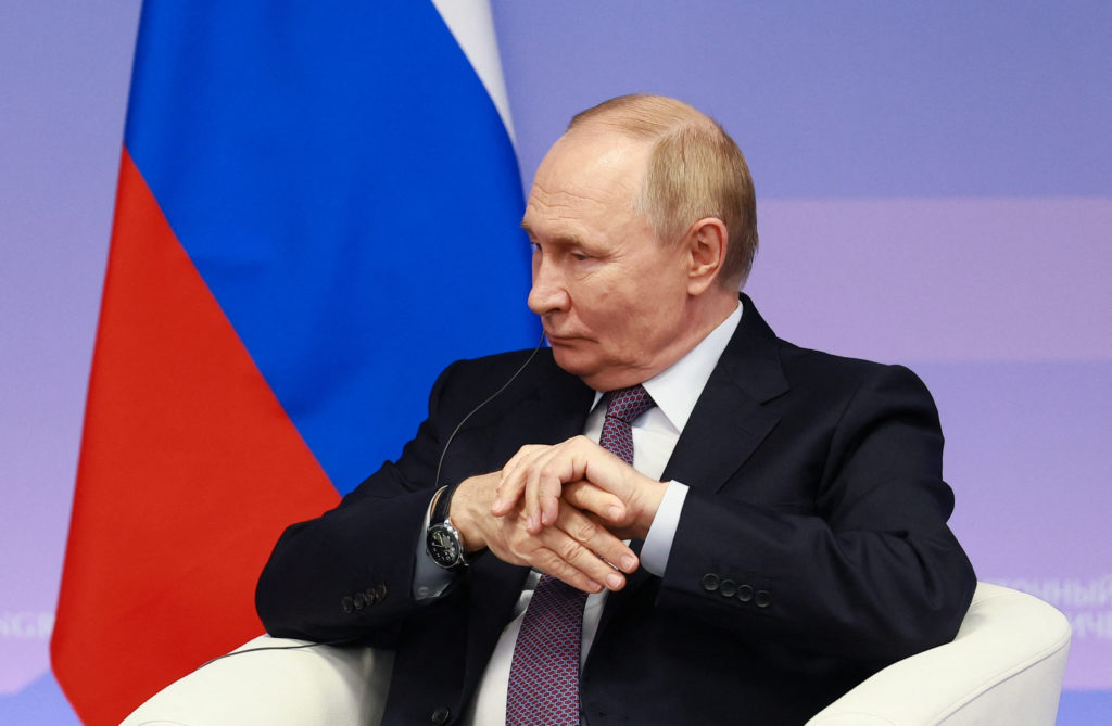 Putin intensifică discursul belicos: Dacă Ucraina nu dorește pace, Rusia va folosi forța militară