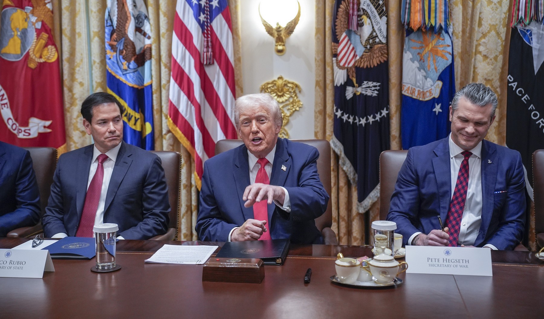 Trump amenință cu escaladarea războiului împotriva traficului de droguri: „Oricine este pasibil de a fi atacat”