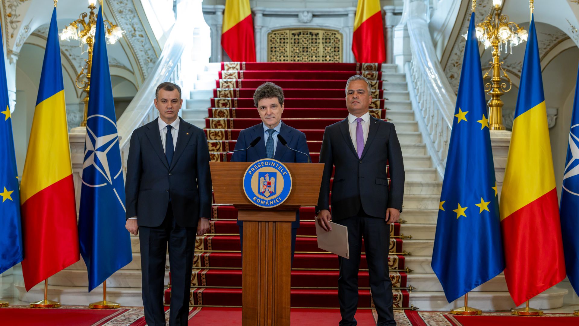 Tensiuni Politice în România: Nominalizarea lui Adrian Veștea Stârnește Controverse